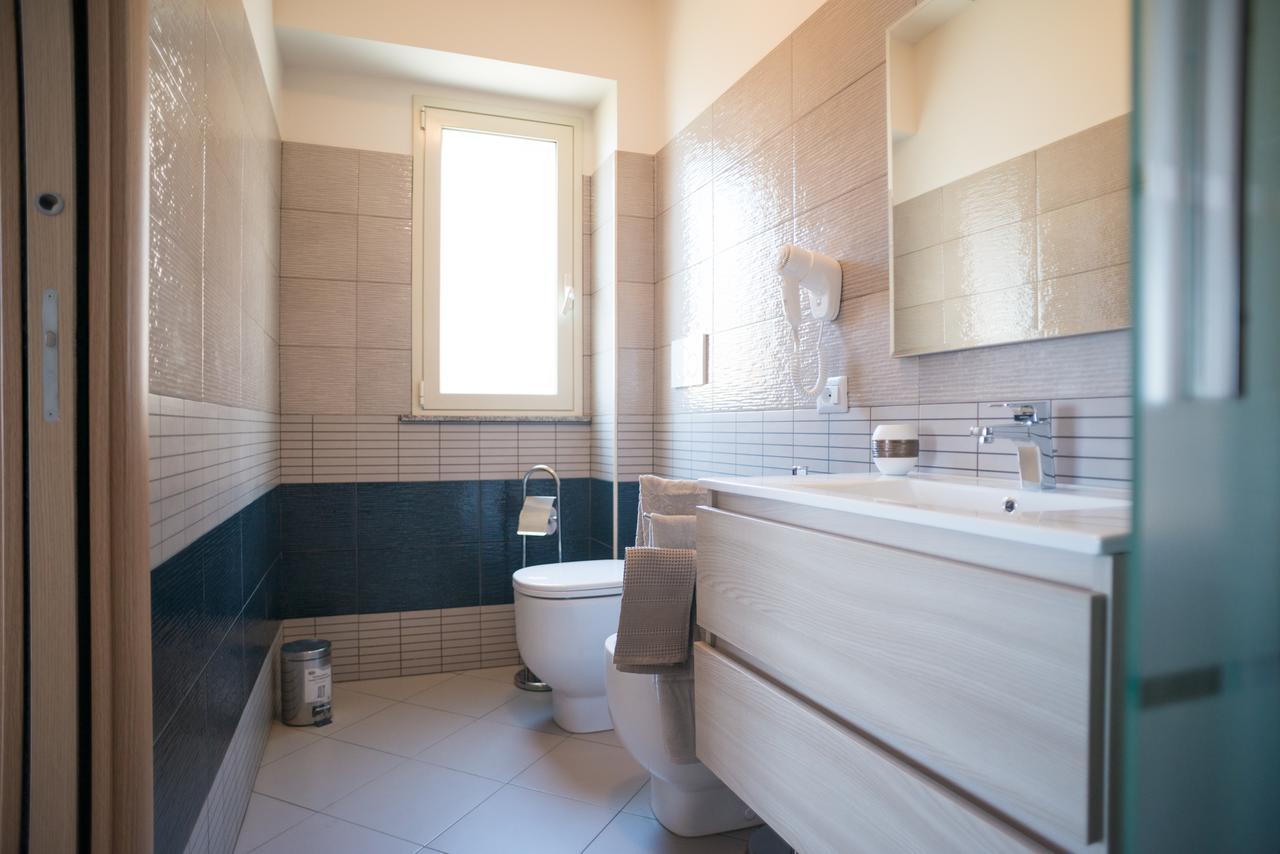 Bed and Breakfast Riva Del Sol Санта-Тереза-ди-Рива Экстерьер фото